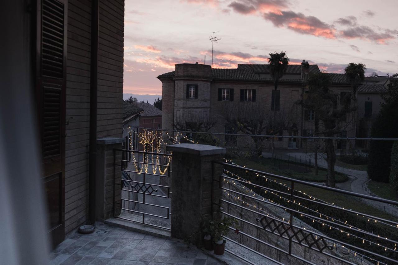 Terrazza Sull'Infinito Bed and Breakfast Recanati Exteriör bild
