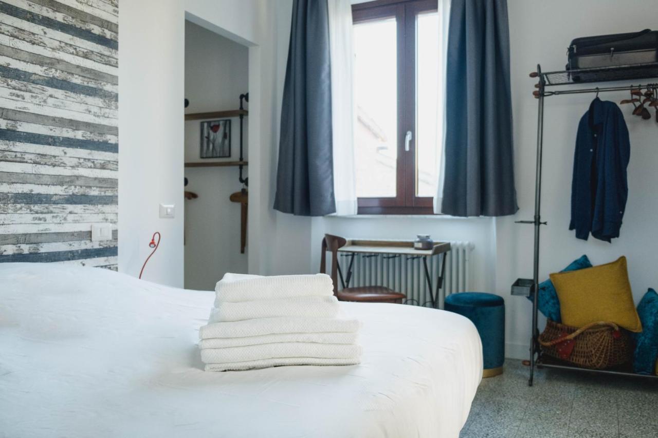 Terrazza Sull'Infinito Bed and Breakfast Recanati Exteriör bild